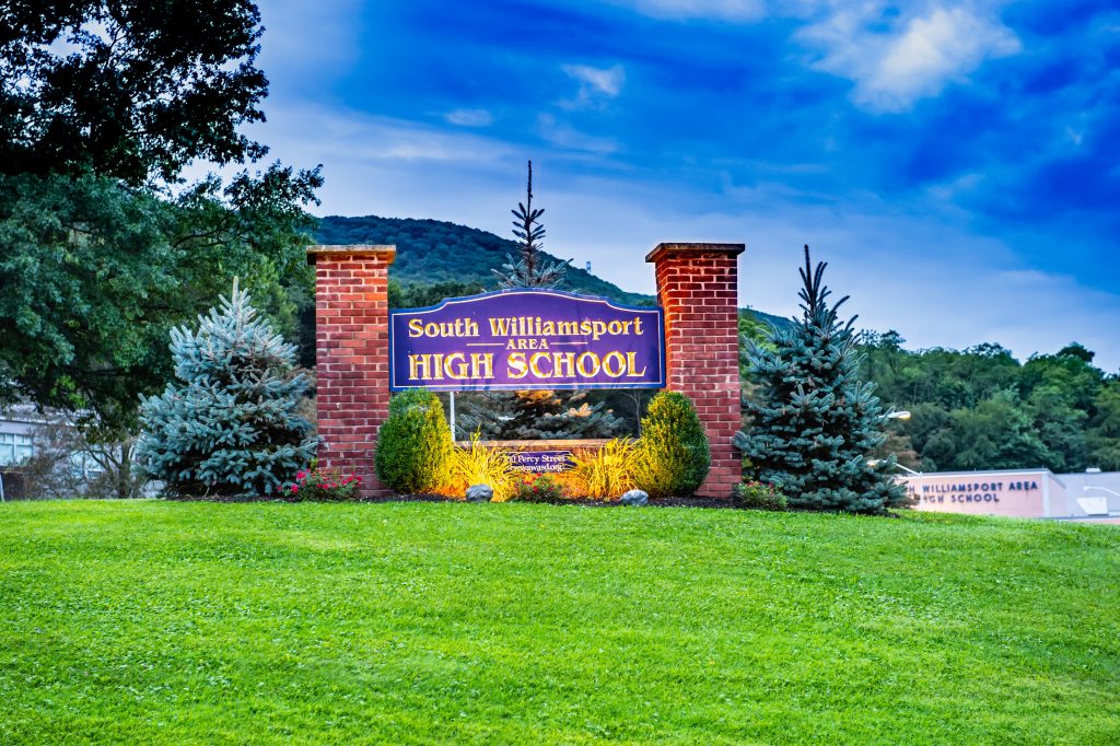 South Williamsport Jr/Sr High School South Williamsport Digital Signage
